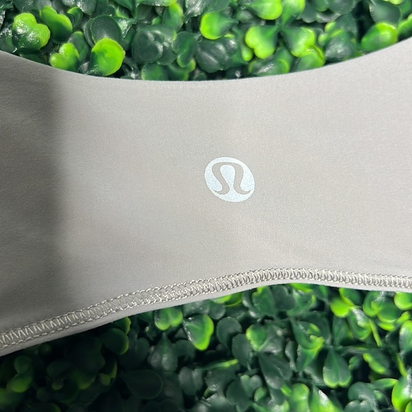 Lululemon | Run Righteous Tank heathered light gray - Picture 8 of 9